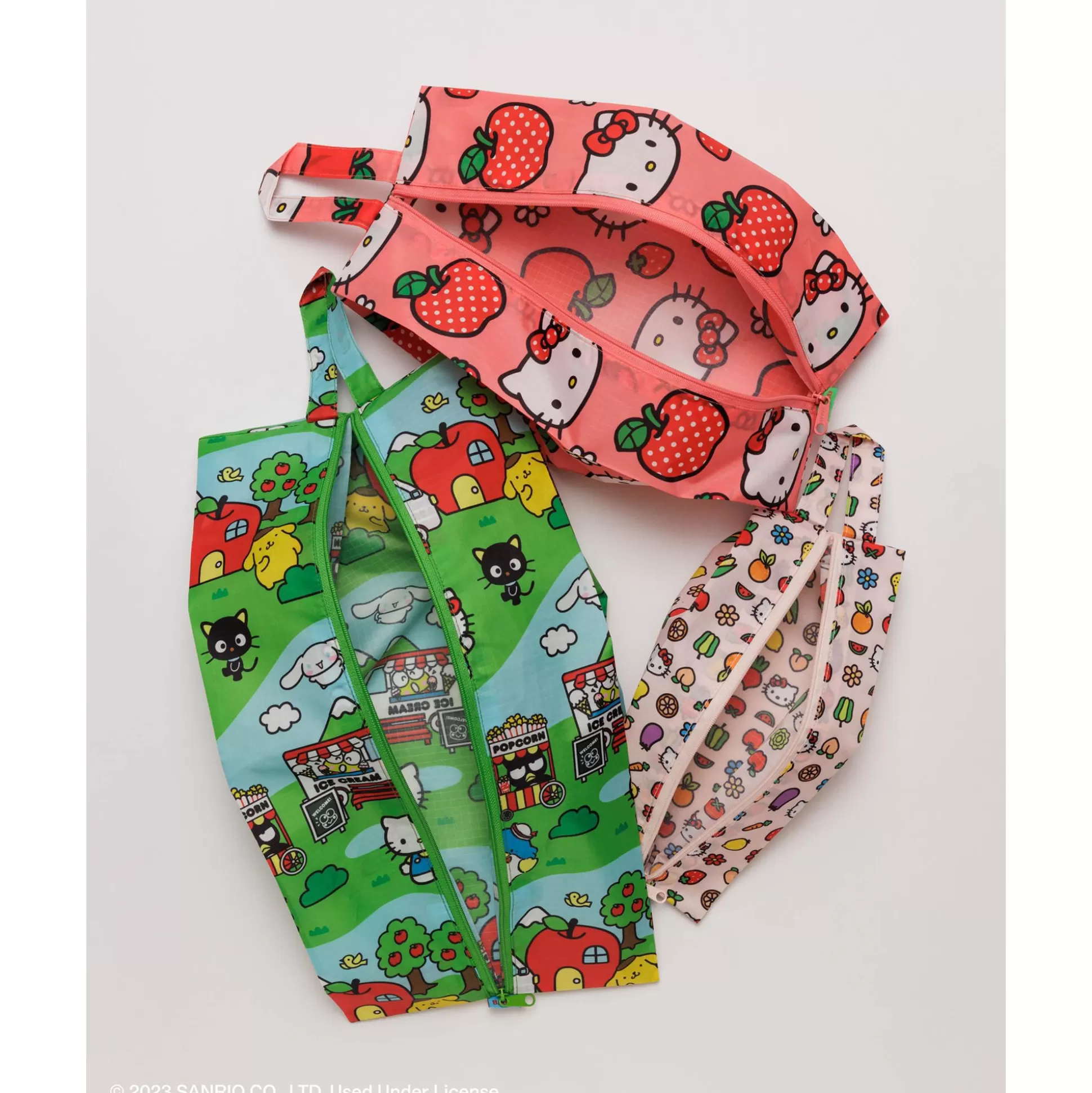 Hello Kitty And Friends X Baggu 3D Zipper Pouch Set (Apples + Icons + Friends)^Baggu Corporation Store