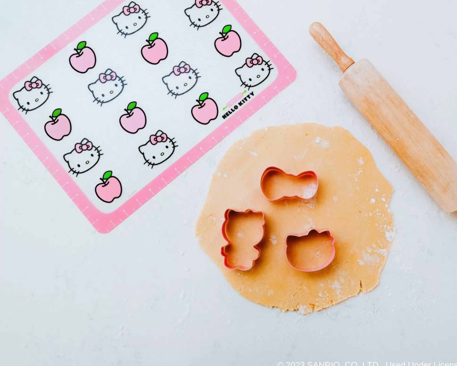 Hello Kitty Cookie Baking Set^Handstand Kitchen Clearance